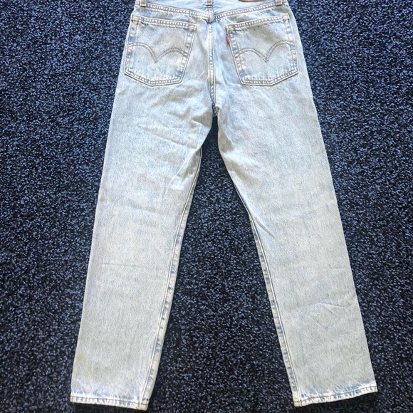 Levi’s Wedgie Straight Leg Icon Jeans - Picture 3 of 8